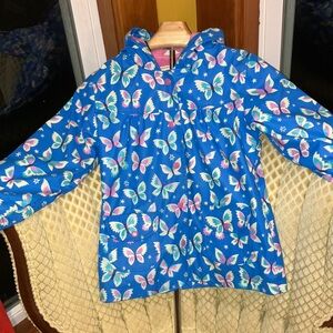 HATLEY BLUE BUTTERFLY HOODED WATER RESISTANT RAINCOAT SIZE 6